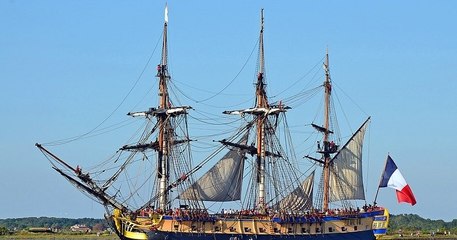 « L'Hermione » toujours en réparation au port de Bayonne car elle est attaquée par un champignon