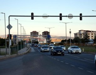 "Kilit kavşak" Kırıkkale'de bayramın son gününde dönüş hareketliliği başladı