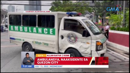 Ambulansya, naaksidente sa Quezon City | UB