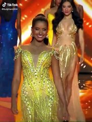 Kim Duyên giật spotlight tại đêm thi bán kết Miss Supranational 2022