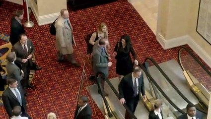 Veep - Die Vizepräsidentin Staffel 1 Folge 8 HD Deutsch