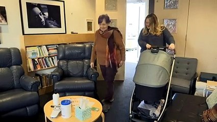 Mothers' support service in Melbourne risks closure if council sells building