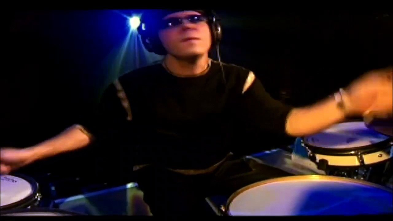 LARA FABIAN LIVE — S'EN ALLER / PREMIER JOUR DE LA TOURNÉE À BRUXELLES | LARA FABIAN LIVE | (2001 AU ZÉNITH (PARIS))