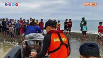 9 dead in Indonesia after ferry sinks.