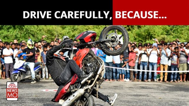 How Lakhs of People Die Every Year due to Road Accidents, Bike stunts, Over Speeding