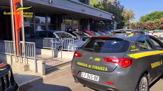 Estorsioni ai dipendenti, 4 imprenditori arrestati nel Messinese