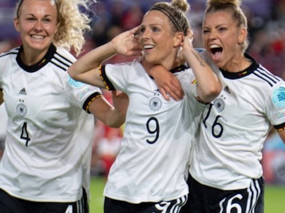 Sexismus im Fußball: Diese Sprüche müssen sich die Frauen anhören