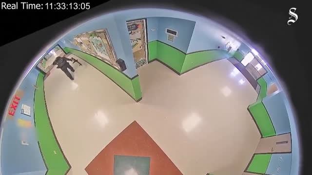 Un vídeo de la matanza en la escuela de Texas cuestiona la actuación de la policía