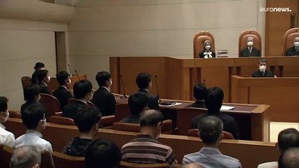 Un tribunal de Tokio condena a cuatro exdirectivos de Fukushima a pagar 95000 millones de euros