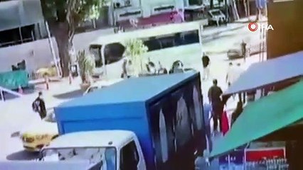 Taksim’de valiz hırsızına meydan dayağı