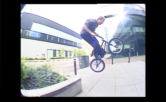 Dan Banks | E-FISE BMX Street Glasgow Entry