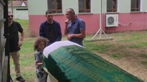 Kocaeli'de denizde boğulan iki kuzen memleketleri Sakarya'da defnedildi
