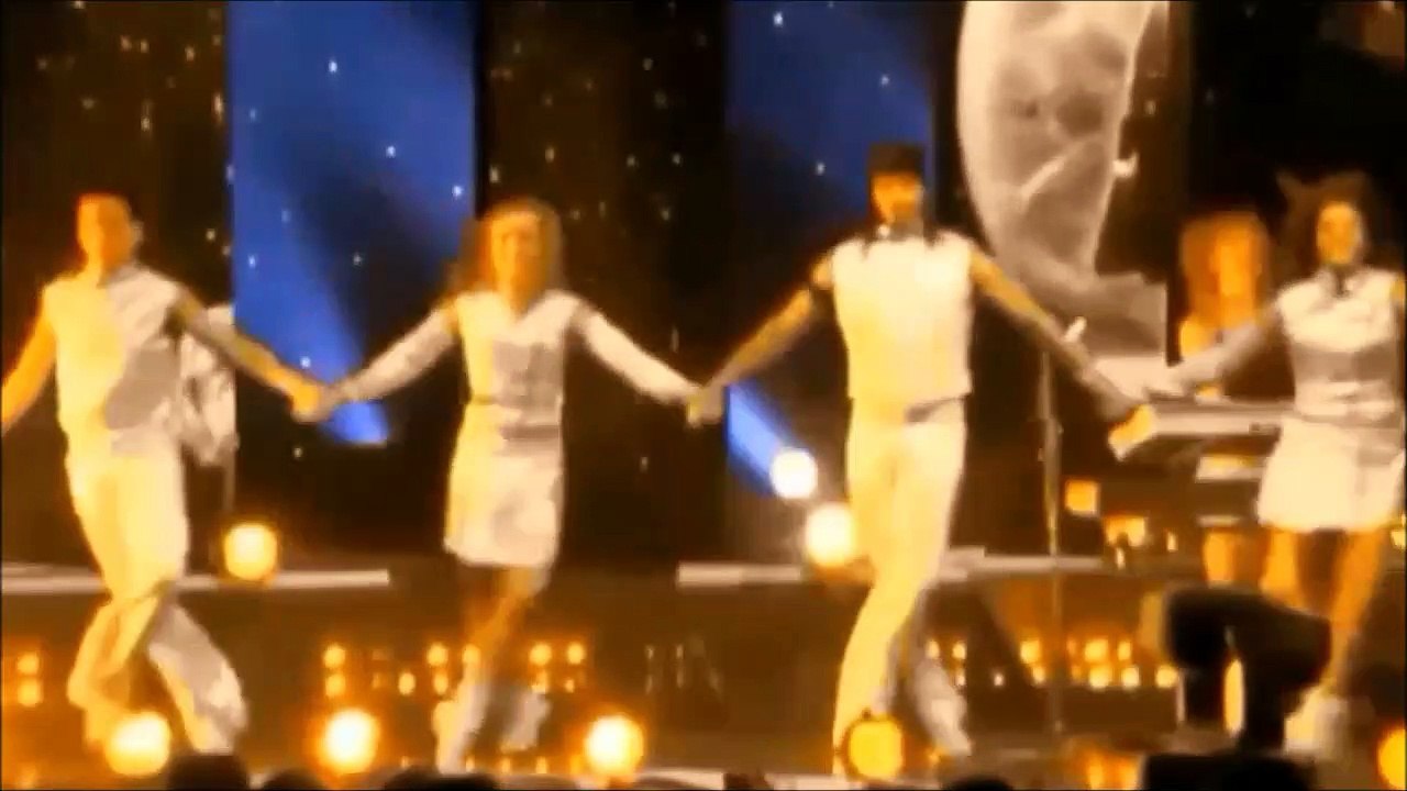 LORIE — AU-DELÀ DES FRONTIÈRES | LORIE : WEEK-END TOUR 2004 | { ÉDITION COLLECTOR }