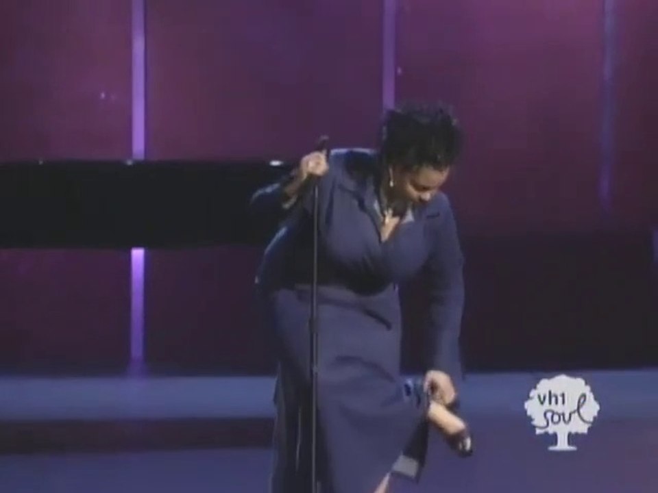 Jill Scott - A Long Walk - L VH1 Divas Live 2001: The One and Only Aretha Franklin