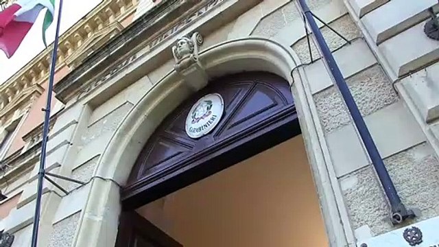 CATANIA. MINORENNE RUBA UN CICLOMOTORE IN 40 SECONDI: IDENTIFICATO ED ARRESTATO UN’ORA DOPO