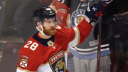 Claude Giroux And Goalies Lead NHL Free Agent Signings