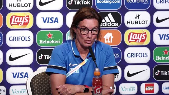 Euro 2022 (F) - Diacre: J'espère que notre résultat sera le feu d'artifice de notre fête nationale