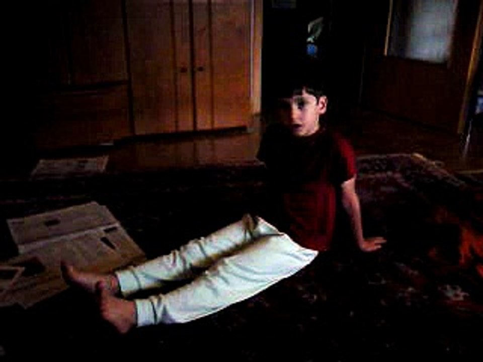 Super Mario 64 real-life sweep kick 1