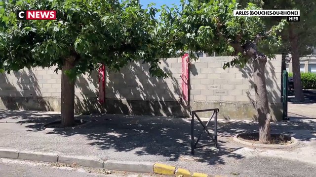 Arles : un mur pour protéger une école des dealers