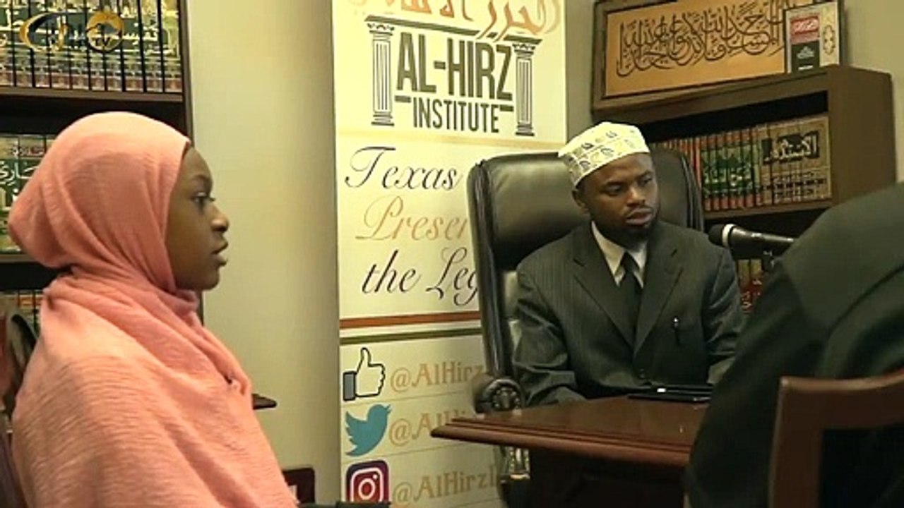 `Aisha Lawal _ عائشة لوال _  متن مثلث قطرب في اللغة