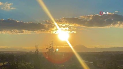 Ağrı'da güneşin batışı hayran bıraktı