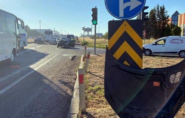 DİNAMİT YÜKLÜ KAMYONET, OTOMOBİLE ÇARPTI: 1 YARALI