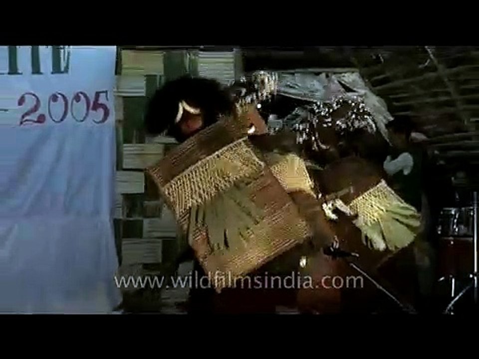 Energetic Tapu war dance by Adi tribes of Arunachal Pradesh