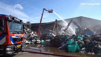 Nabluswerkzaamheden na brand van Dijk Containers
