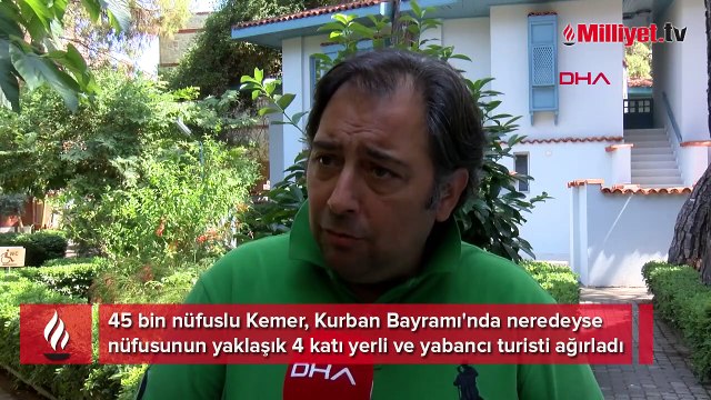Kemer, bayramda nüfusunun 4 katını ağırladı