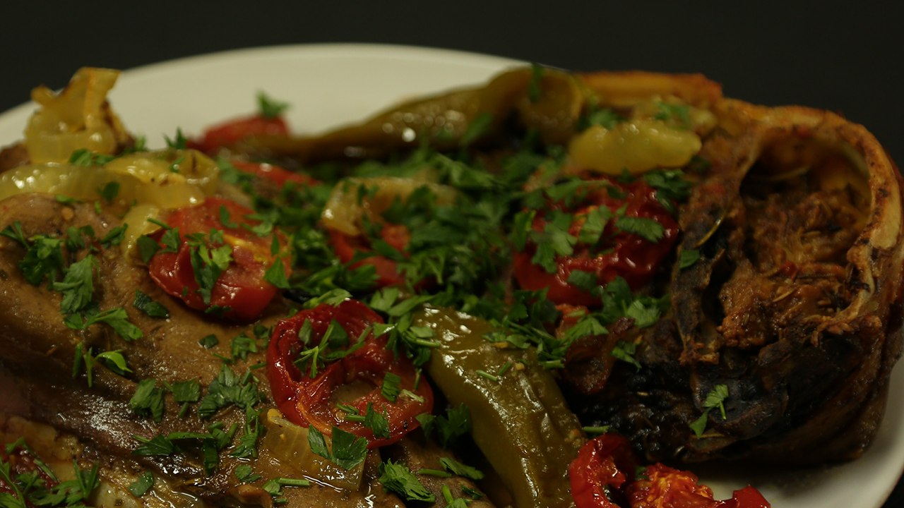 Rôti d'agneau à la tunisienne (Mosli) - رأ س خروف مصلي على الطريقة التونسية