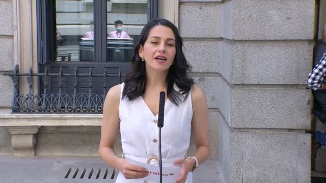 Arrimadas: Estamos un pasito más cerca de que los fugados del procés puedan venir a rendir cuentas por sus fechorías