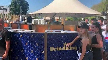 Protesta de los trabajadores de Drinkking Sant Cugat