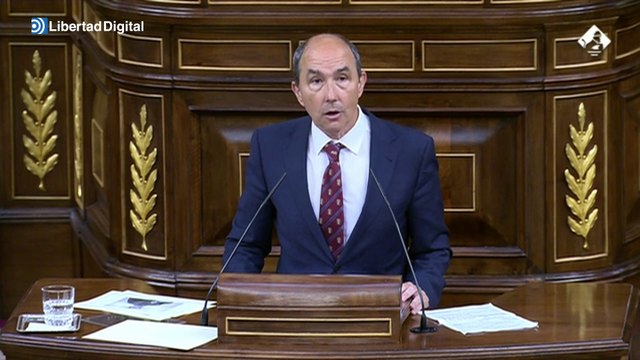 Los diputados de ERC, Bildu y Podemos abandonan el pleno tras la lección de un diputado de Vox