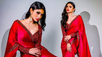 मौनी रॉय ने अपने इस कातिलाना हुस्न से जीत लिया सबका दिल, अदाएं देख फैन्स हुए मदहोश