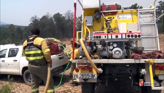 Los incendios y las quejas de los bomberos se multiplican en Castilla y León