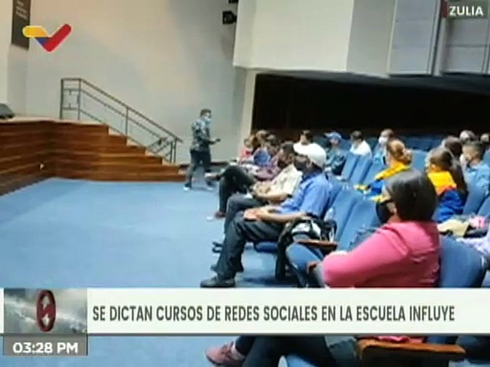Escuela "Influye" realiza taller de redes sociales a medios de comunicación del estado Zulia