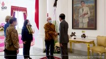 Presiden Joko Widodo Terima Kunjungan Delegasi Bank Dunia di Istana Merdeka