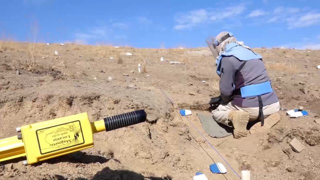 الألغام الأرضية تهدد حياة آلاف المدنيين في أفغانستان