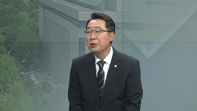 [뉴스라이더 뉴핵관] '강제 북송' 공방...'친문' 윤영찬 의원에게 듣는다 / YTN