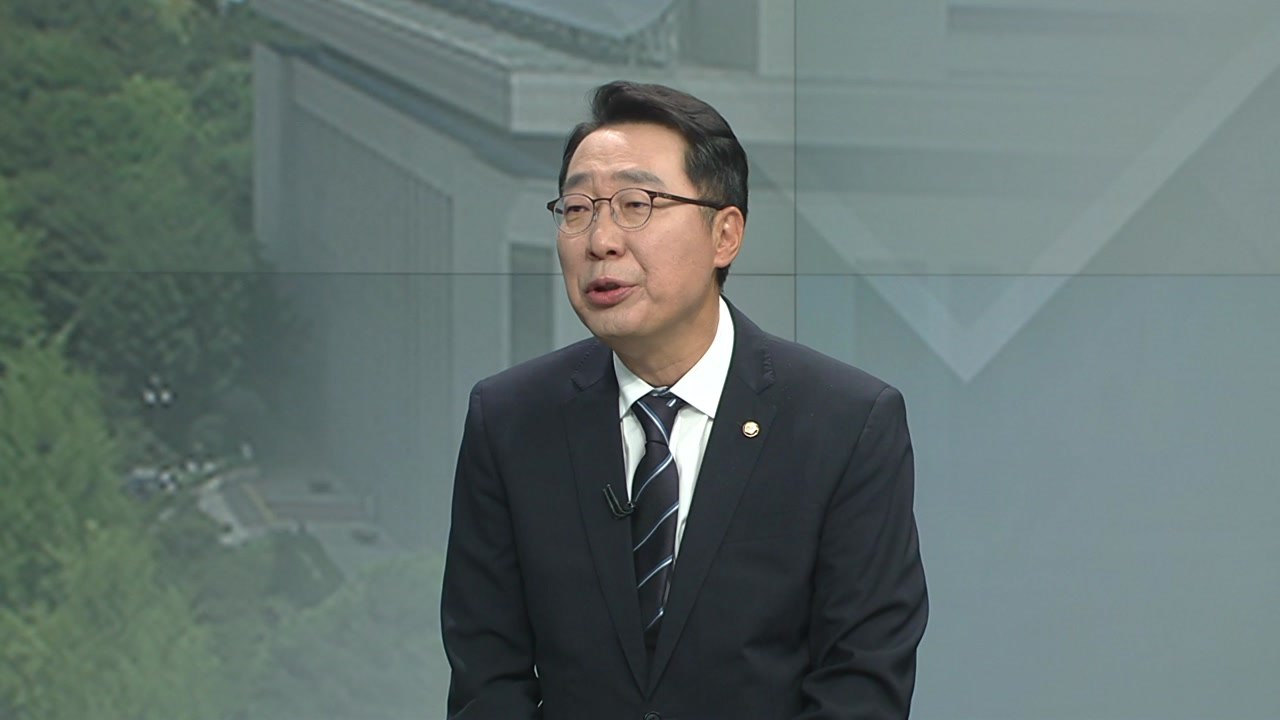 [뉴스라이더 뉴핵관] '강제 북송' 공방...'친문' 윤영찬 의원에게 듣는다 / YTN