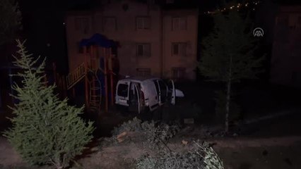 Son dakika... Panelvanın çocuk parkına uçtuğu kazada 1 kişi öldü, 1 kişi yaralandı