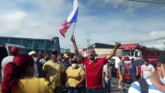 Panamenhos fecham rodovias por aumento do combustível e corrupção