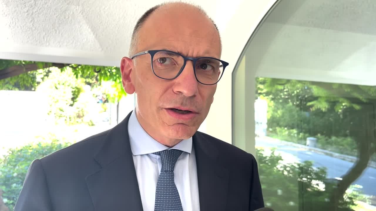 Governo, Letta: "Credo sia interesse di tutti che Draghi prosegua"