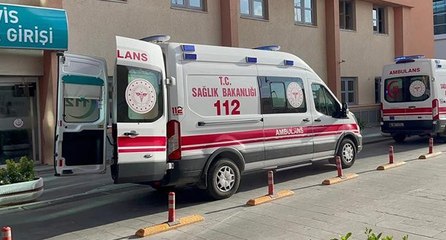 Hırsızlık için girdiği inşaattan düştü