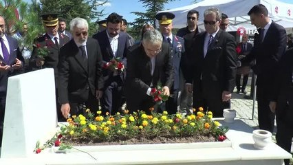 Eskişehirli 15 Temmuz şehidi kabri başında anıldı