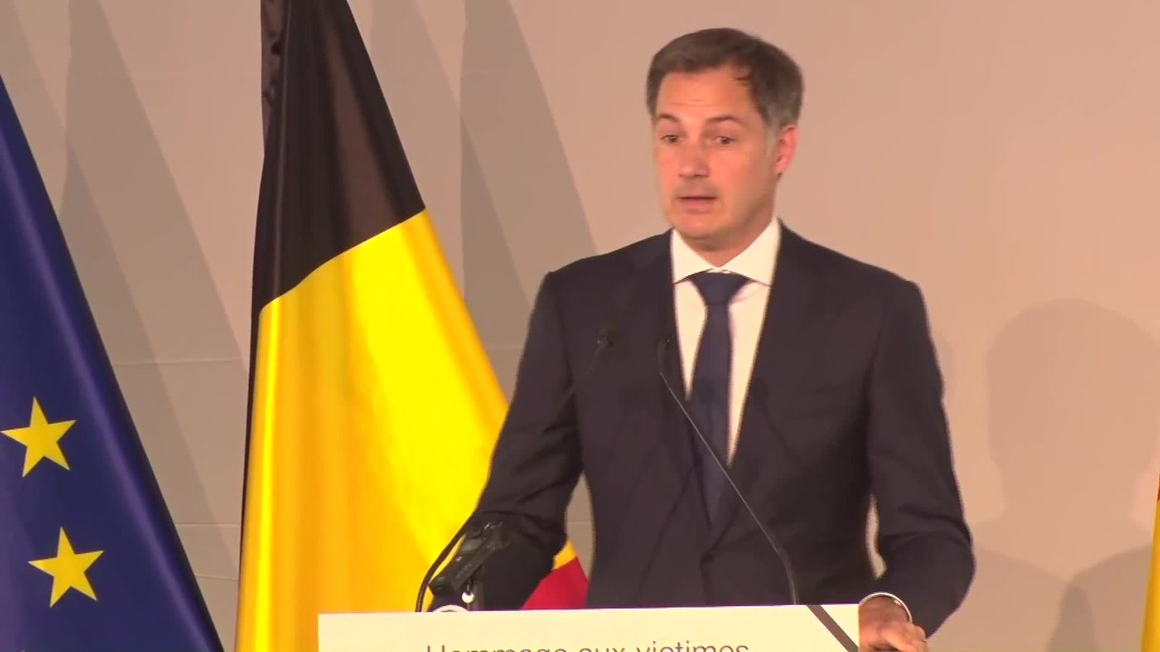 Le Premier ministre Alexander De Croo rend hommage aux victimes des inondations : "Nous avions perdu tout espoir"