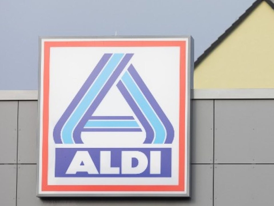 Discounter jetzt auch auf den kanaren! aldi nord öffnet mehre märkte