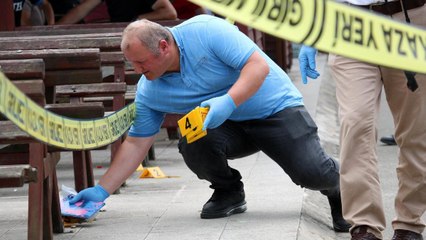 Kameriyede silahlı kavga: 2 ölü