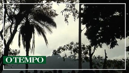 Apesar de nevoeiro, pouso de Bolsonaro em Juiz de Fora está garantido