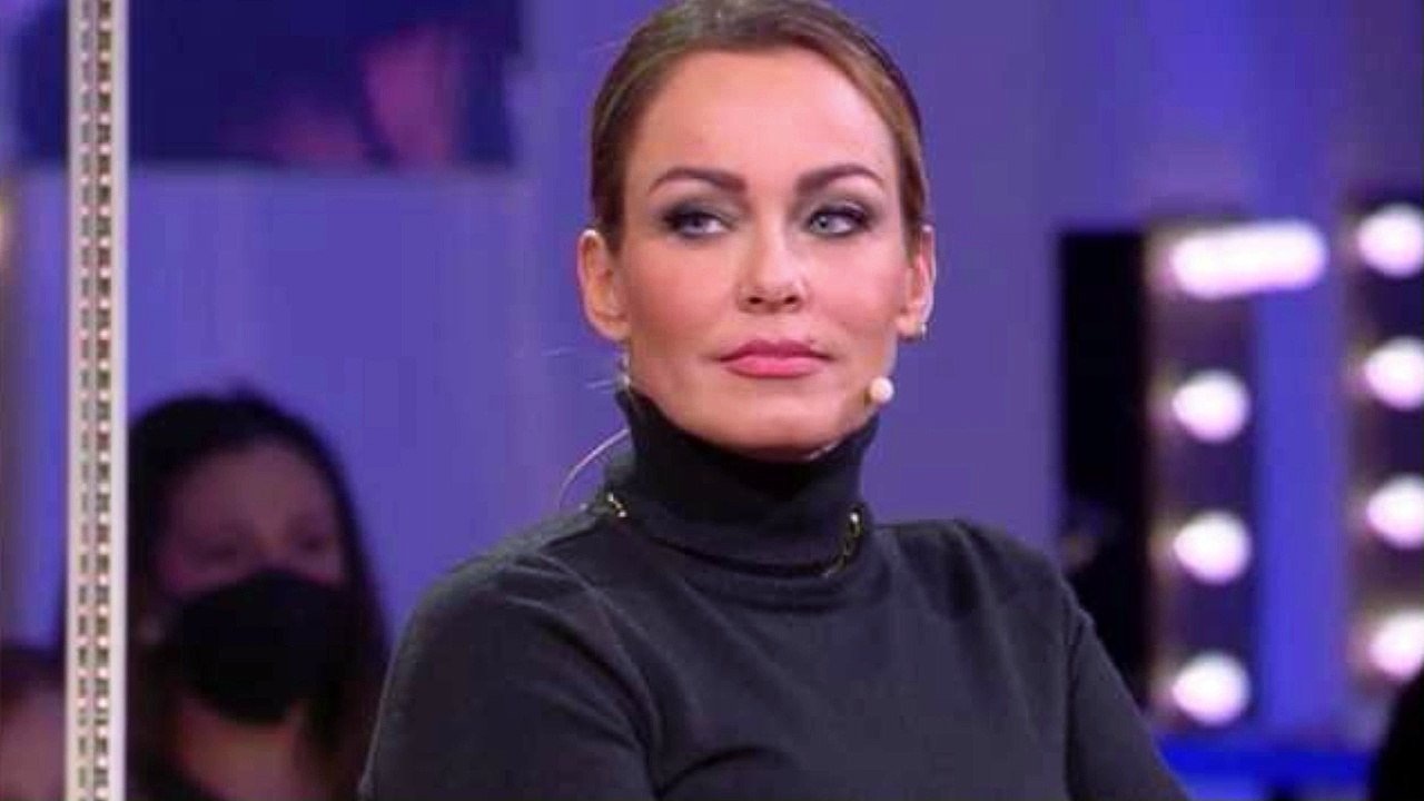 Sonia Bruganelli, la malattia della figlia “Ci sono state delle complicazioni…”